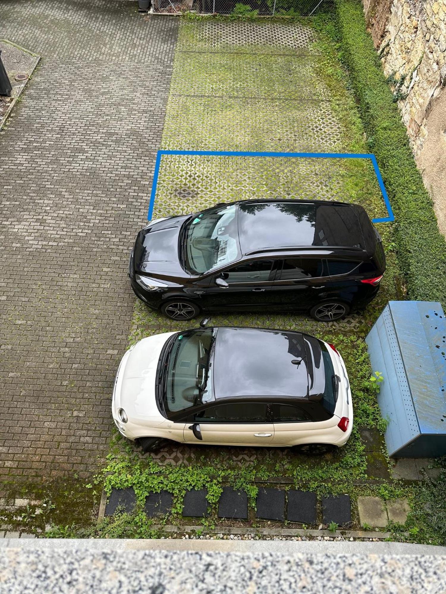 Bella Casa - Business&Family - 2 Zimmer Direkt Neben Schloss, Parkplatz, Smarttv, Netflix, Waschmaschine, 24H Checkin, 71Qm, Kingsizebett, Hotelbettwaesche 路德维希堡 外观 照片