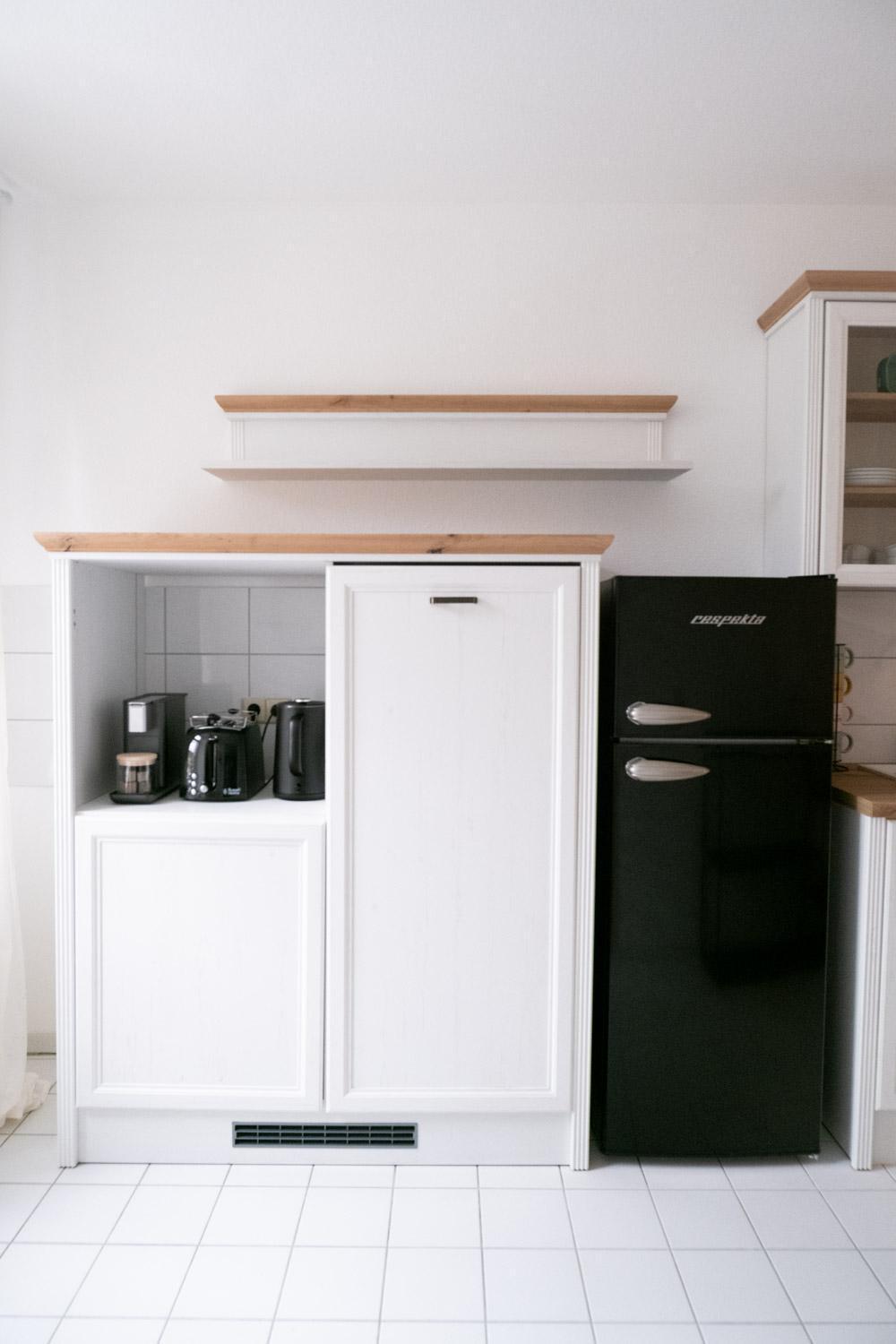 Bella Casa - Business&Family - 2 Zimmer Direkt Neben Schloss, Parkplatz, Smarttv, Netflix, Waschmaschine, 24H Checkin, 71Qm, Kingsizebett, Hotelbettwaesche 路德维希堡 外观 照片