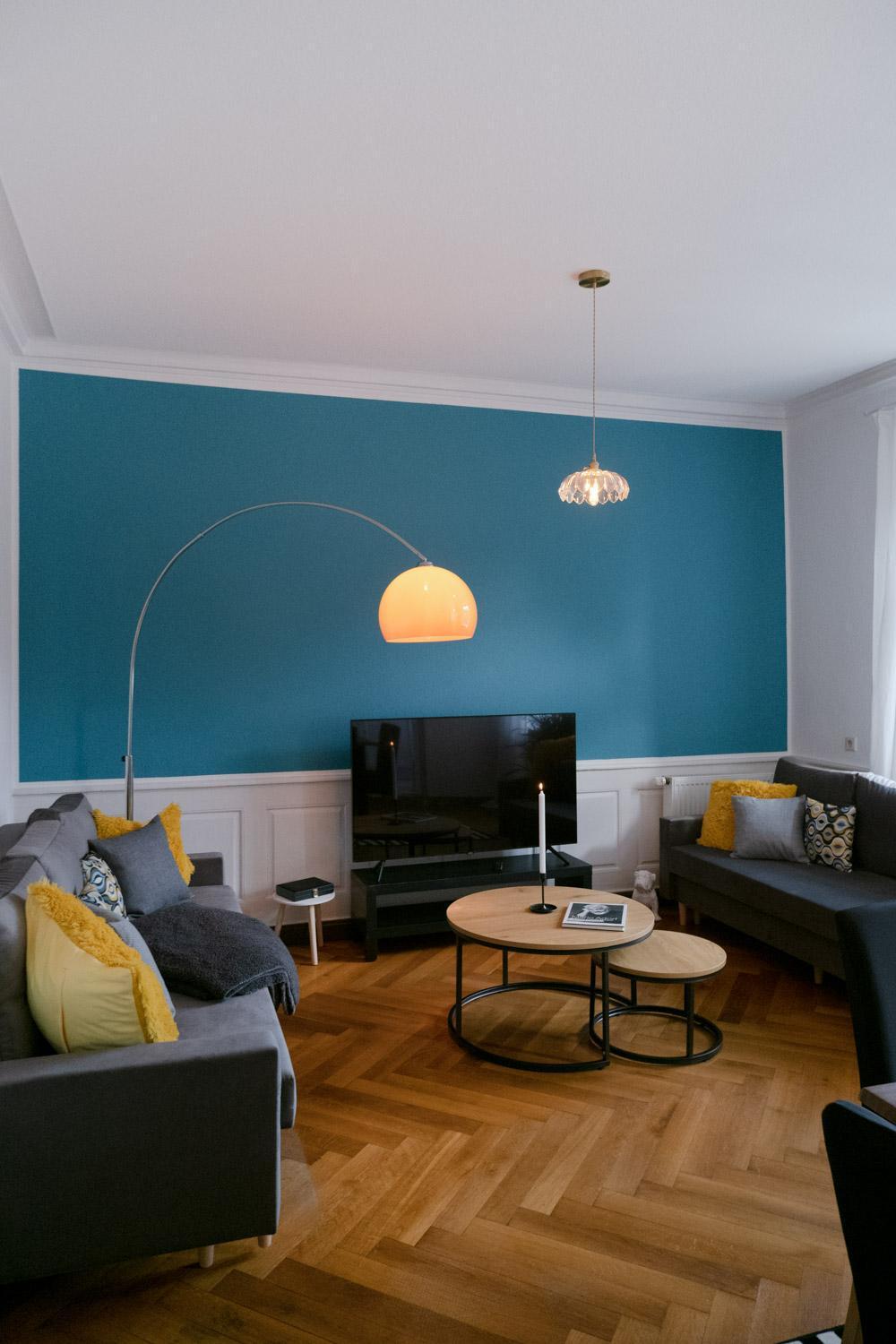 Bella Casa - Business&Family - 2 Zimmer Direkt Neben Schloss, Parkplatz, Smarttv, Netflix, Waschmaschine, 24H Checkin, 71Qm, Kingsizebett, Hotelbettwaesche 路德维希堡 外观 照片